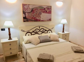 Le Rose Suite Apartments